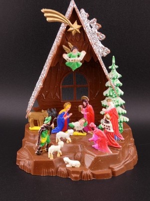 Vintage Christmas Nativity Scene Plastic Decoration 6 1/4''