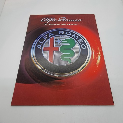 Alfa Romeo La meccanica delle emozioni Magazine / Brochure 2017 - Picture 2 of 2