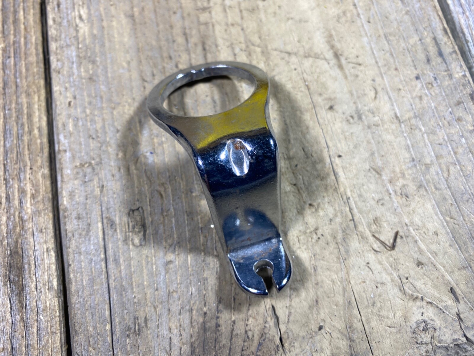 VINTAGE BIKE BICYCLE CENTER PULL BRAKE CABLE HANGER BRACKET FOR