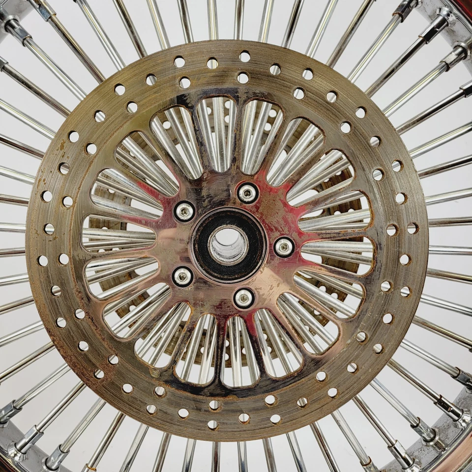 Neumático Harley Touring Whitewall 23 x 3,5 DNA Diamond Mammoth 52 rueda de radios gruesos Foto 2 de 4