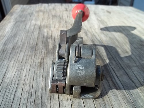 2 Signode Tool 3/8" - 1/2" Tensioner + Strapping Crimper Sealer Strapping Tool - Picture 12 of 15