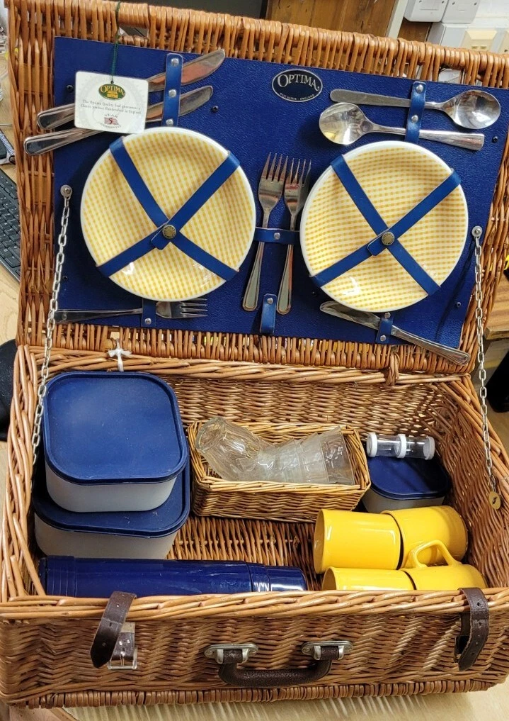 Optima Picnic Basket Hamper Set for 4 People | eBay