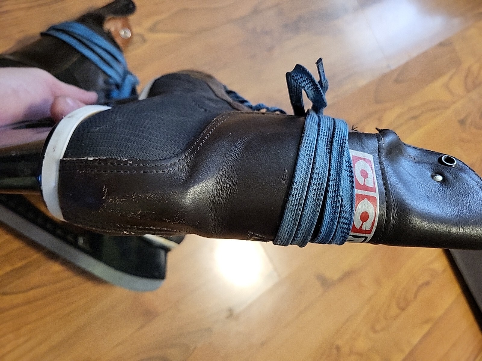 Vintage CCM Tacks size 81/2 Hockey Shoes Ice Skating Shoes Ice Hockey