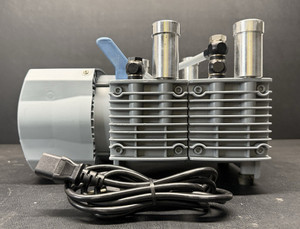 Vacuubrand ME 8 NT, Diaphragm Vacuum Pump, 70mbar, 7.3/8.1m³/h, Tested Working