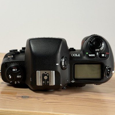 AS IS] Nikon F100 35mm SLR Film Camera Black Body From JAPAN