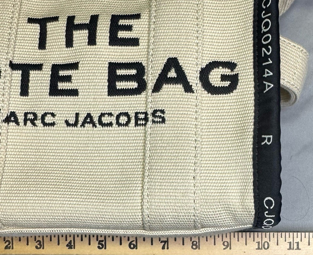 Marc Jacobs Women's the Jacquard Tote Bag Warm Sand image 10