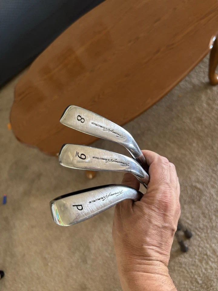 Mens Left Handed Tommy Armour Silver Scot Irons 8,9 and Pitching Wedge - Image 3 of 4