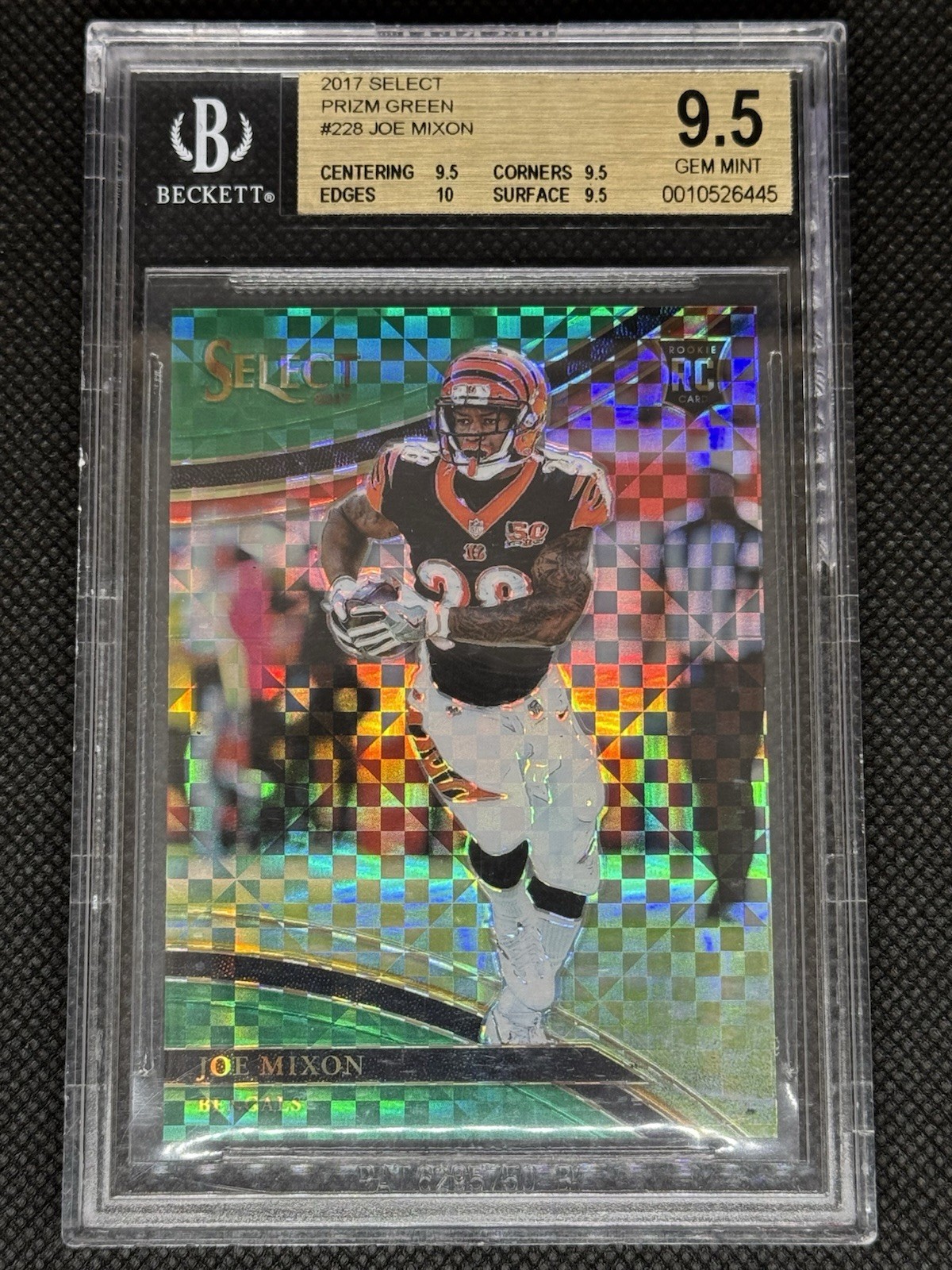 Joe Mixon 2017 Select Prizm Green Field Level Prizm Rookie 3/5 BGS 9.5