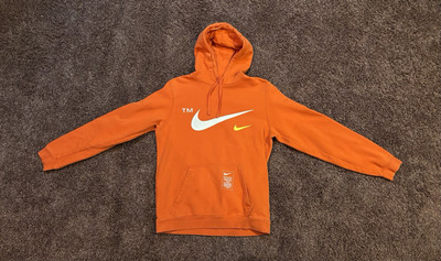 nike sportswear club hoodie orange