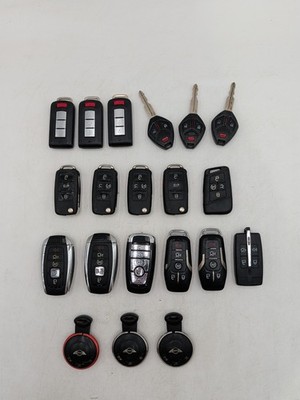 LOT OF 20 Key Fob -  (6)  Mitsubishi (5)/ Volkswagen/ (3) Mini Coop/ (6) Lincoln