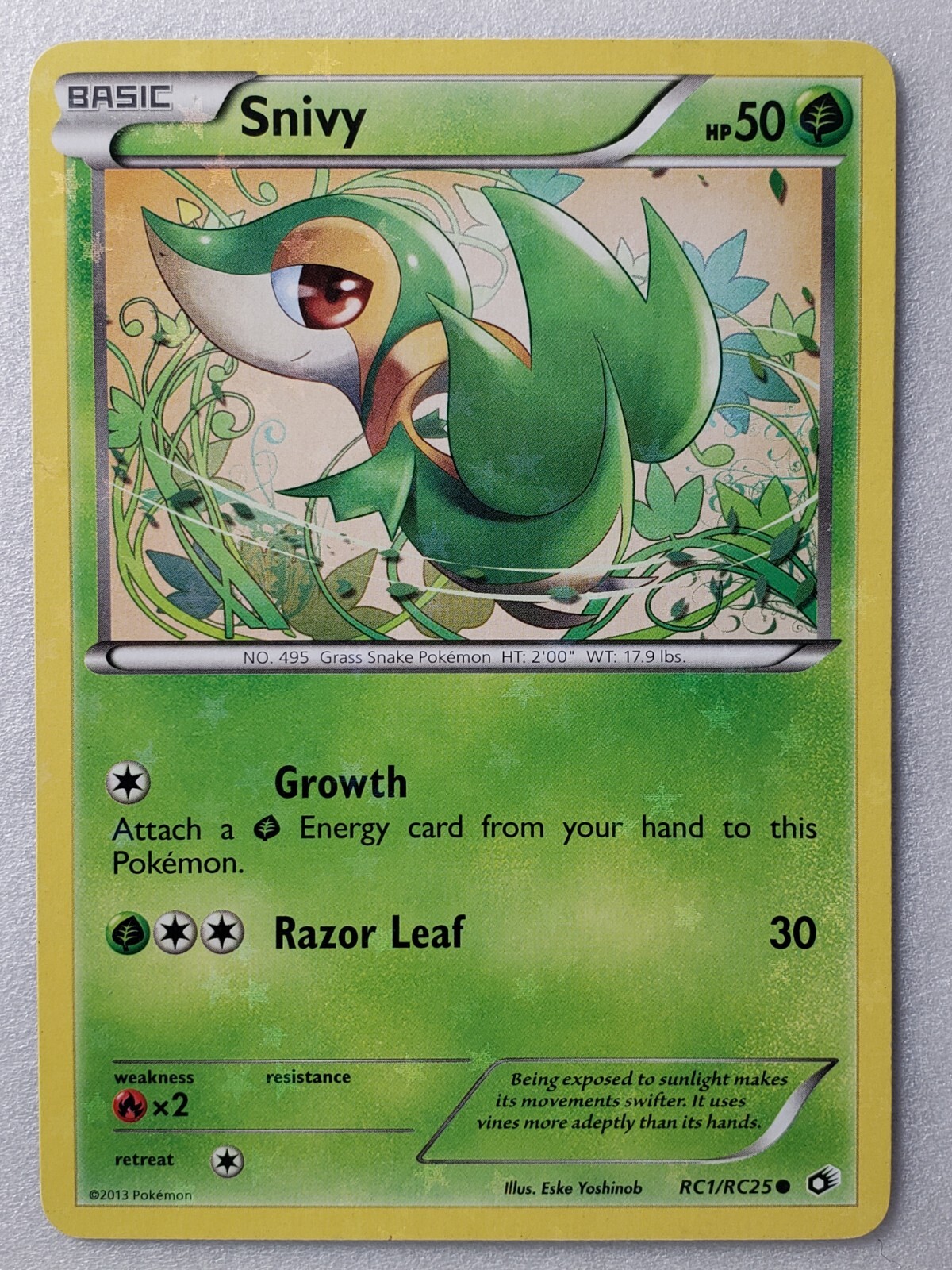 Snivy RC1/RC25 LP - Legendary Treasures Radiant Collection Pokemon Card