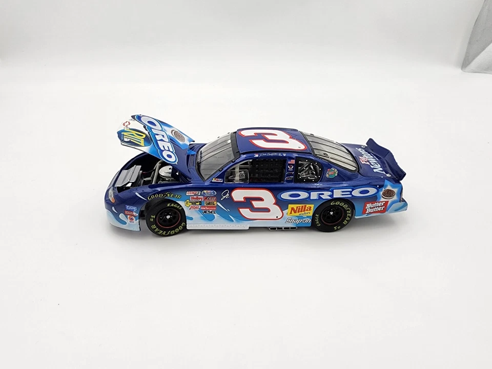 Dale Earnhardt Jr 3 Oreo/Ritz 2002 escala 1 24 Monte Carlo Stock Car acción Foto 3 de 3