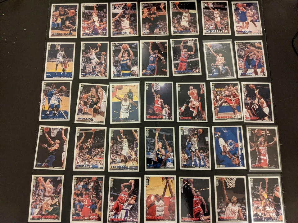 1995-96 Upper Deck Collectors Choice French English NBA Basketball U Pick 1-210 - Image 3 of 4