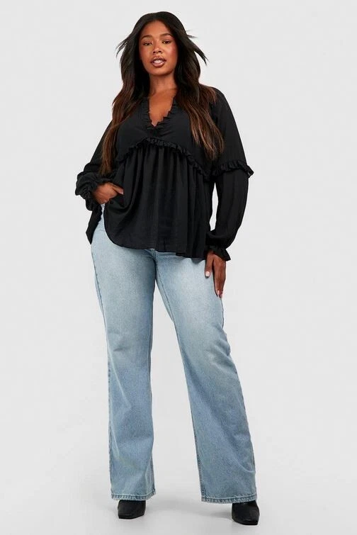 Damen Bluse mit tiefem Ausschnitt und Rüschendetail Ausgestellte Übergröße EU46 - Bild 3 von 4