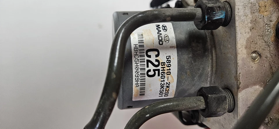 2012-2013 Kia Soul Abs Pump Control Module QBHAE - Image 3 of 4