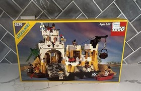 Pirate Lego 6276 El Dorado Fortress Used 99% Complete With Box  Missing 1 Oar