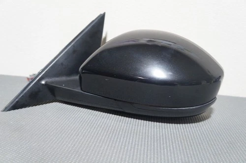 2017-2020 JAGUAR F-PACE DRIVER SIDE LEFT HAND POWER SIDE MIRROR BLIND SPOT BLACK