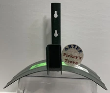 Garden Hose Hanger Holder Wall Mount Green Brand New See Description