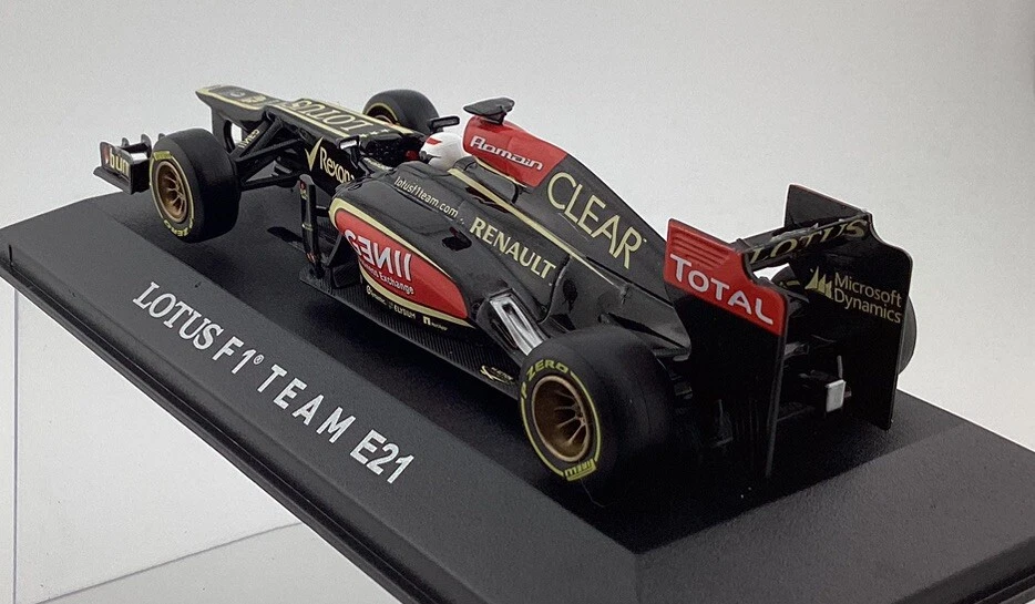 Corgi 1:43 CC56802 , Lotus F1 Team E21 2013 Race Car Romain Grosjean - Image 4 of 4