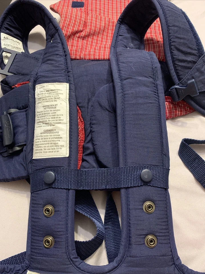 Portabebés Evenflo Snugli Delantero y Trasero Bronceado Excelente Estado, 4 a 5 Meses Foto 2 de 4