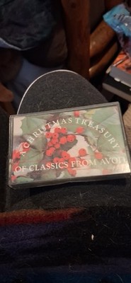 VINTAGE 1985 A CHRISTMAS TREASURY OF CLASSICS FROM AVON Cassette Tape Holiday