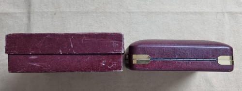 Mido seltener Vintage Bausatz Leder Uhrenbox weinrot Umkarton mit Booklet und Etikett - Bild 7 von 18