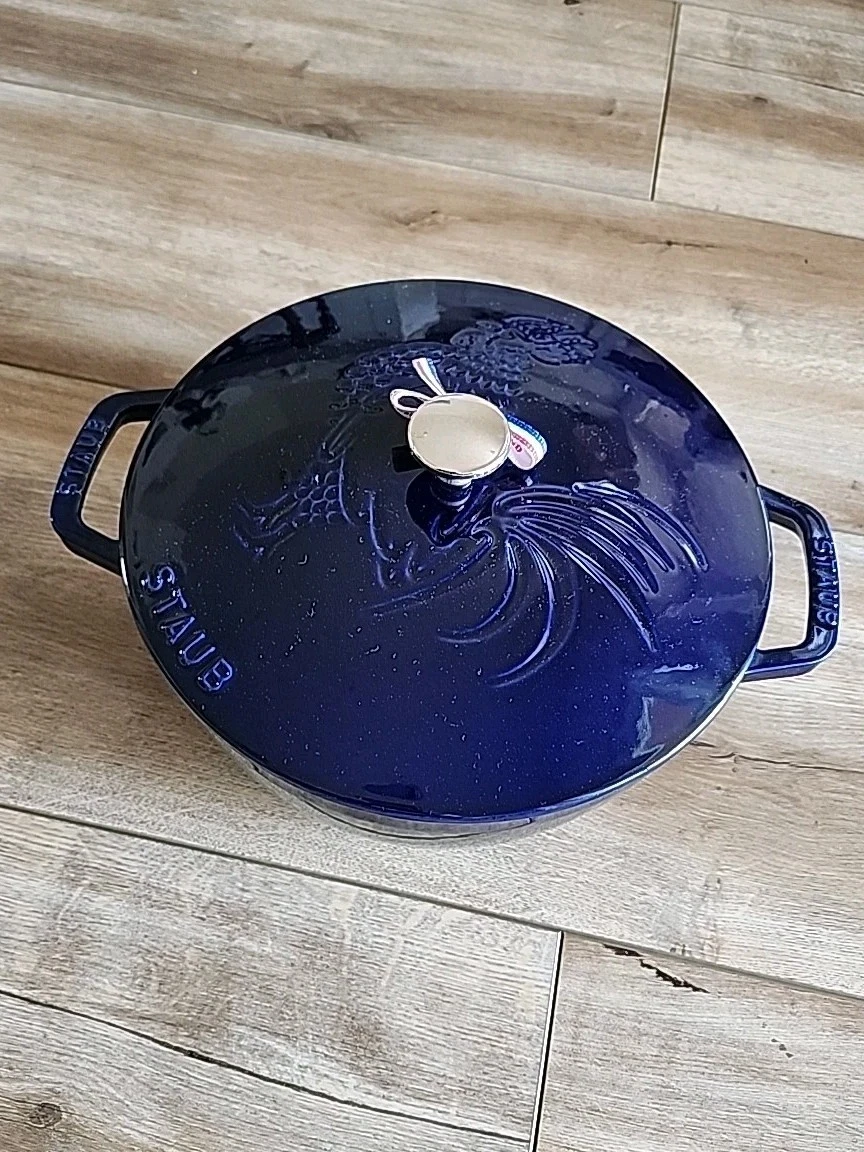 Staub Dutch Oven Rooster Lid 24cm