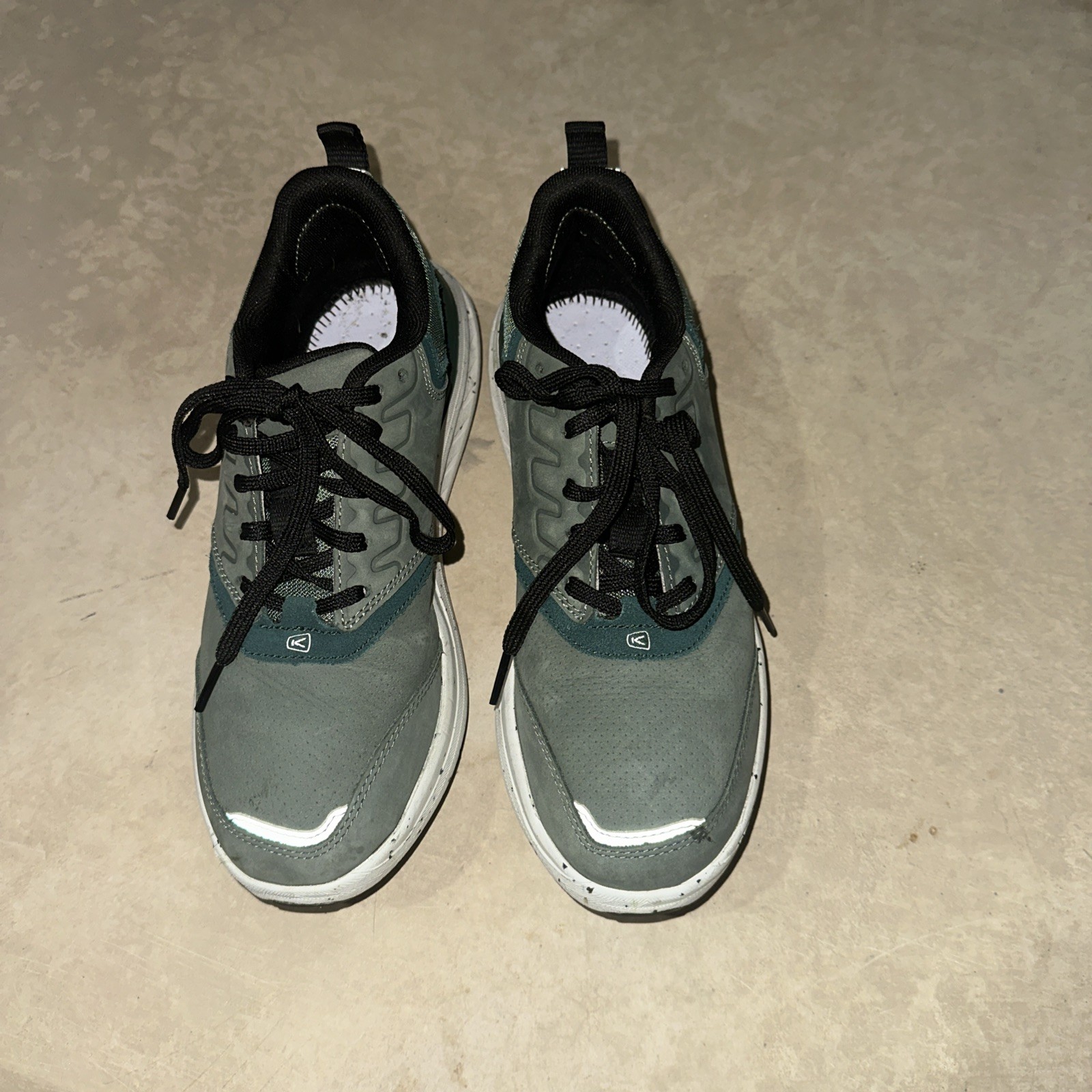 Scarpe da ginnastica donna Keen nuove