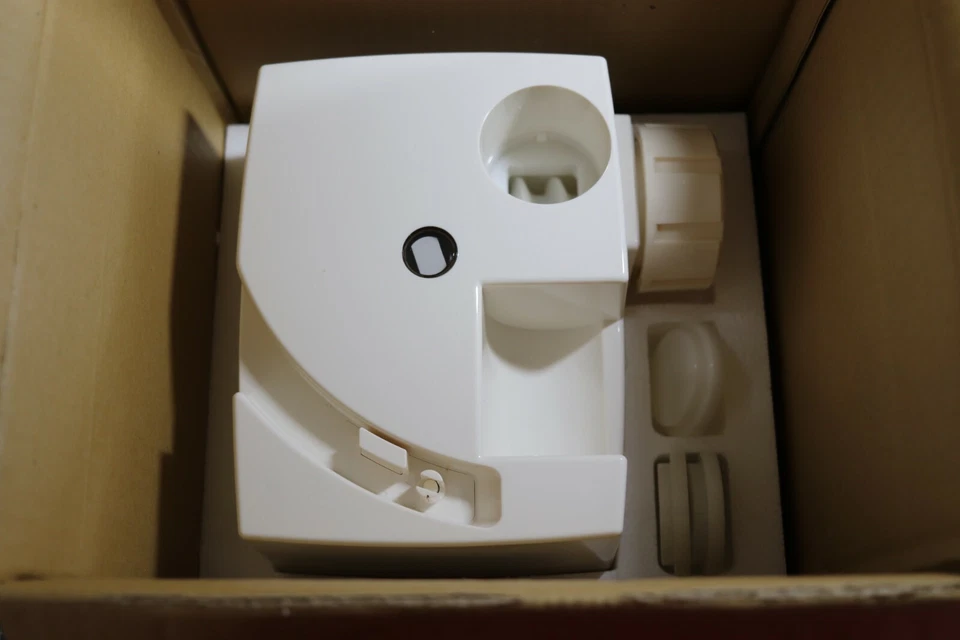 CUISINART DLC-7 PASTA MAKER ATTACHMENT MODEL DLC-054 - Image 2 of 4