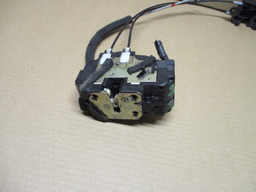 07 08 09 10 11 12 Nissan Versa REAR DRIVER Door Latch Power Lock #250-L - Picture 2 of 5