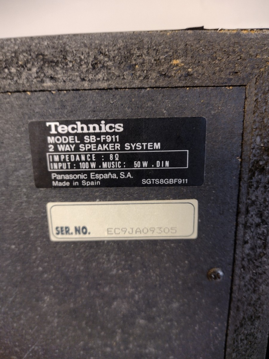 Technics SB-F911 2 Way HiFi Bookshelf Speakers - 50 watts each