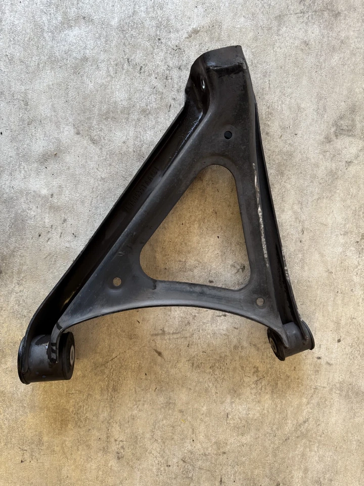 Brazo de control inferior trasero izquierdo del lado del conductor Audi Q7 2007-2015 OEM Foto 4 de 4