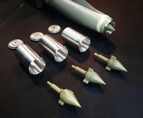 Air Intekes für B-58 Hustler "Italeri" Modell Maßstab 1/72 Mini World 7282 - Bild 5 von 12