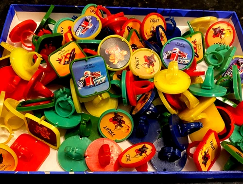 Vintage Lot of 85 Advertising Gumball Rings - Hong Kong - Pepsi Coke Sprite 7-UP