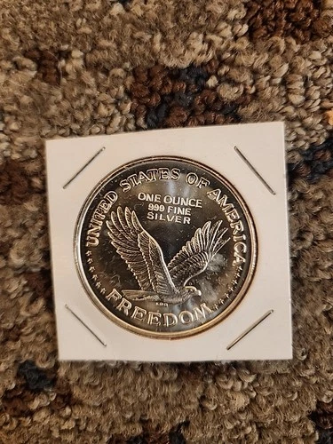 1916-1930 Standing Liberty Quarter Design 1 oz .999 Fine Silver Round