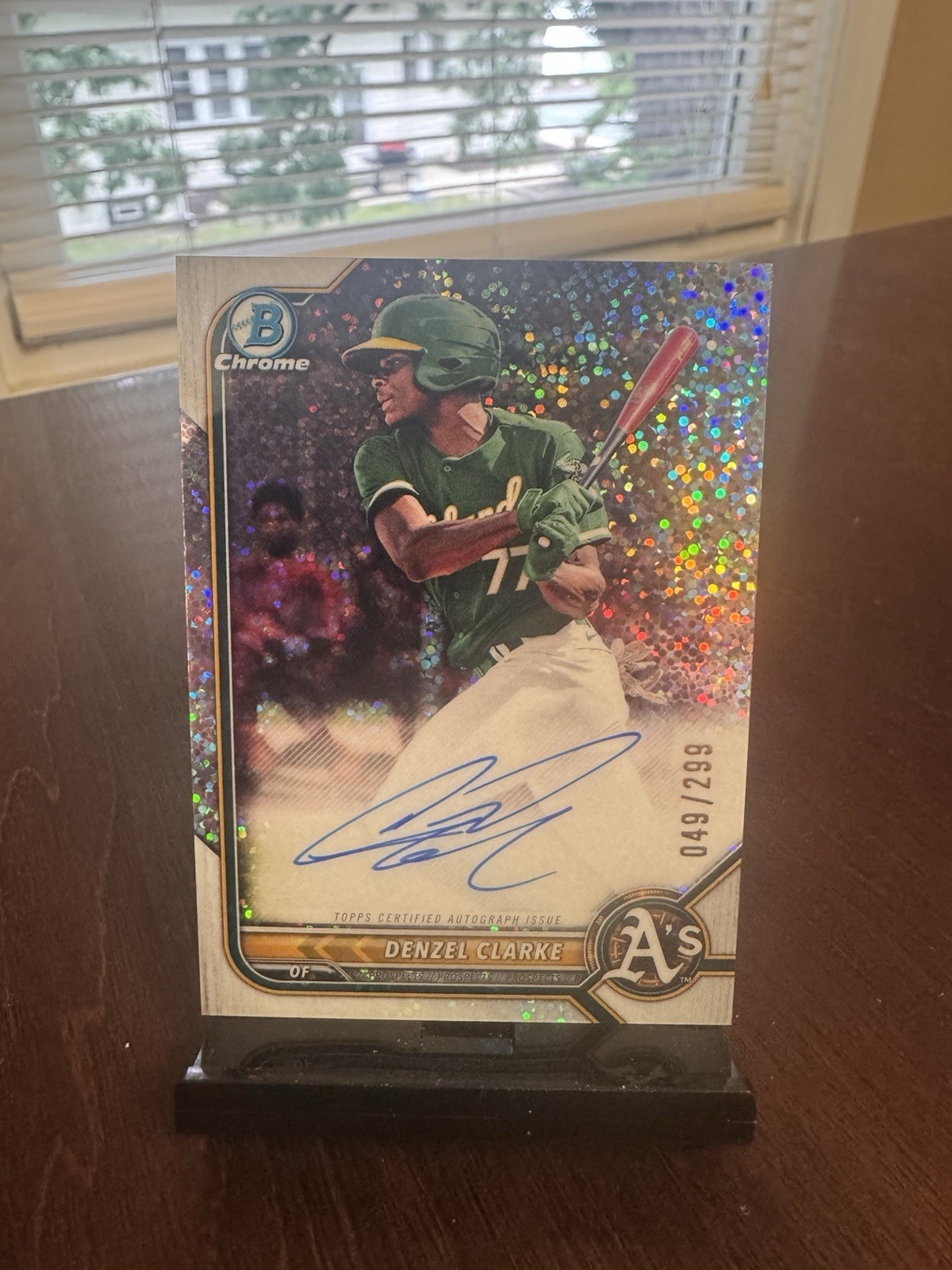 2022 BOWMAN CHROME #CPA-DC DENZEL CLARKE PROSPECT AUTO SPECKLE REFRACTOR /299