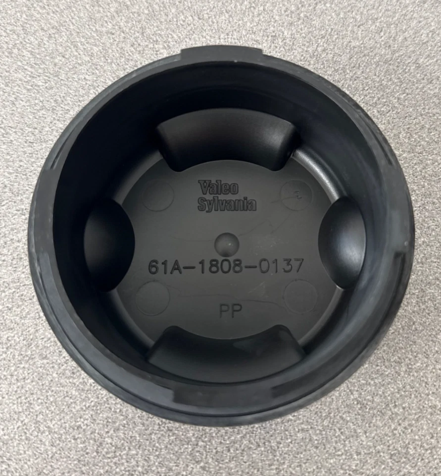 03-07 CADILLAC CTS FARO PLÁSTICO POLVO BOMBILLA TAPA 61A-1808-0137 USADO OEM Foto 2 de 4