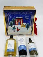 Bath & Body Works 'All is Calm' Christmas Gift Box Set Lavender + Vanilla Scents