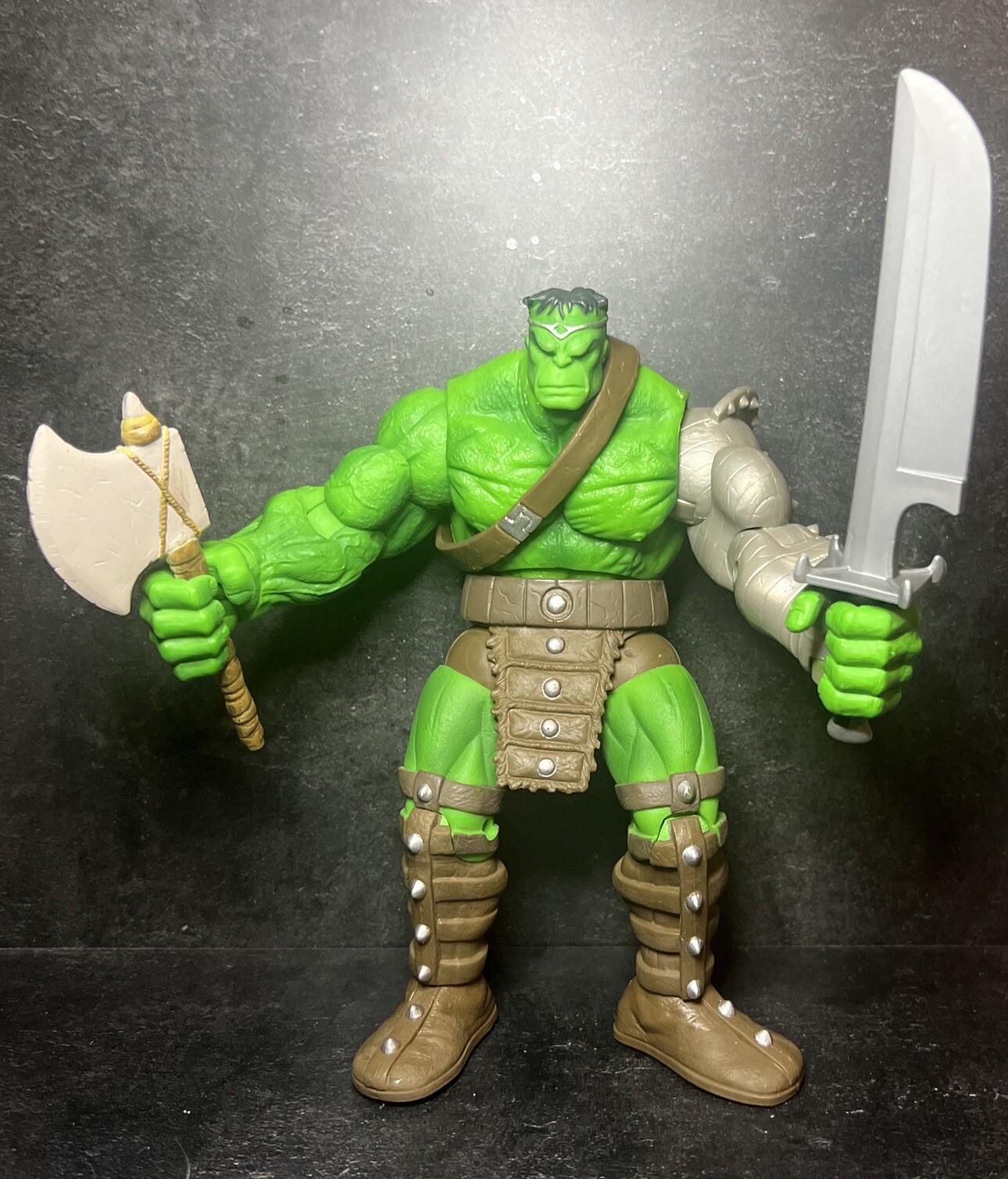 Marvel Legends 2008 Hasbro King Hulk Fin Fang Foom Wave W/ Weapons Loose Nice
