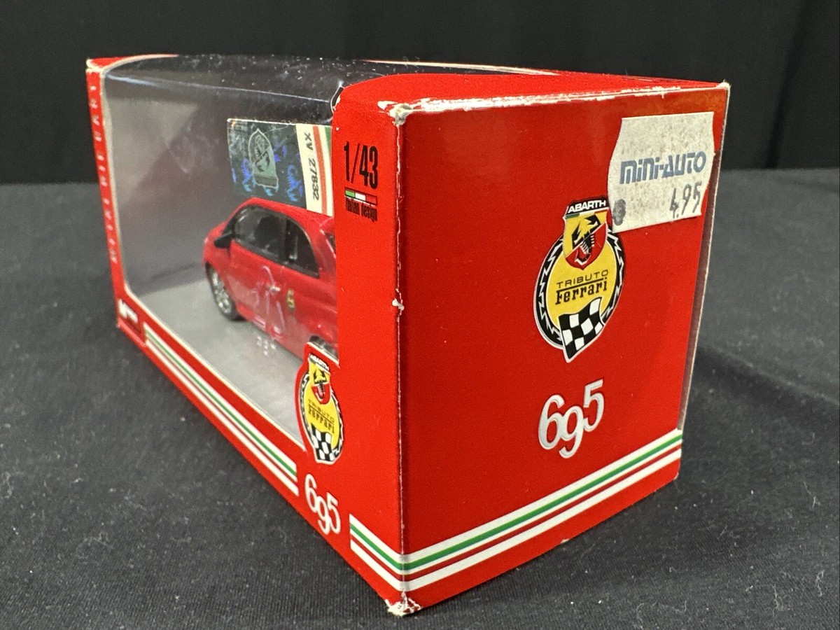 ミニカー Burago ABARTH 695 Tributo Ferrari 1/24 Fiat Abarth 695 Ferrari Tribute Red 1/24 Diecast Car Model by