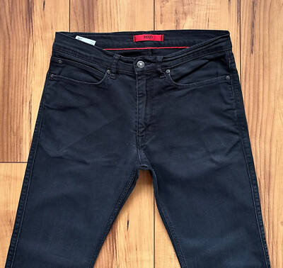 100%ORIG HUGO BOSS RED LABEL 734 JEANS GR. W31 L28 CROPPED SCHWARZ STRETCH