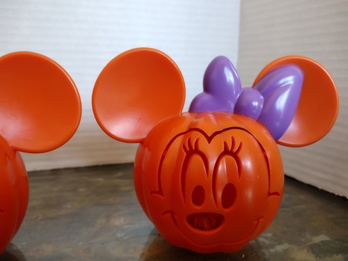Mickey And Minnie Mouse Light Up Mini Pumpkin Set NWT 4" Halloween Disney New - Picture 3 of 10