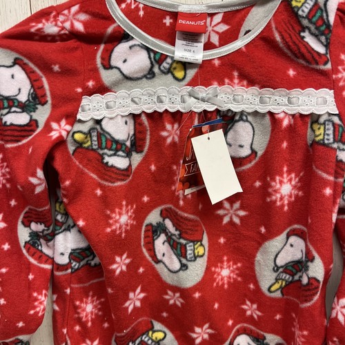 PEANUTS girl's nightgown SNOOPY snowflakes size 6 CHRISTMAS NWT - Picture 2 of 3