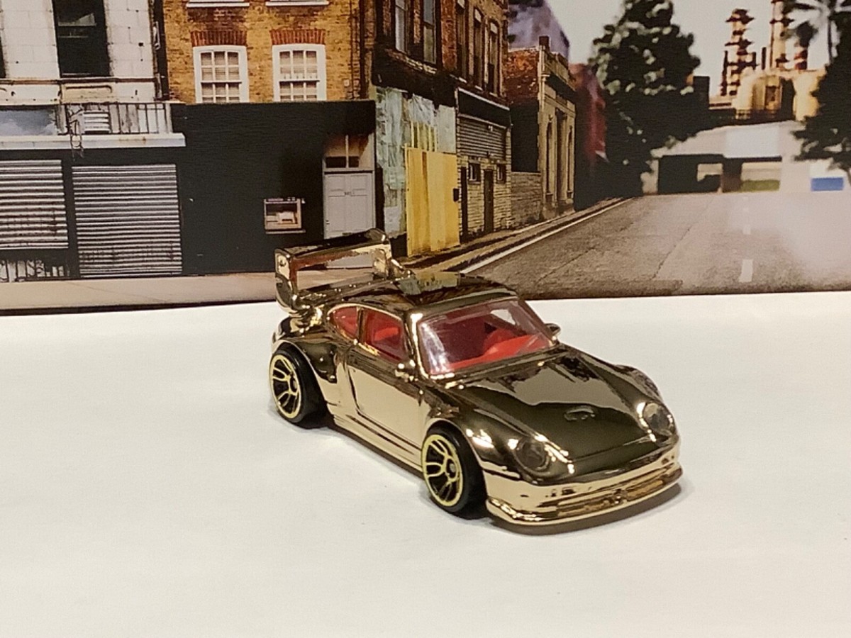 HOT WHEELS CUSTOM REAL CHROME OR GOLD SUPER TREASURE HUNT CHASE