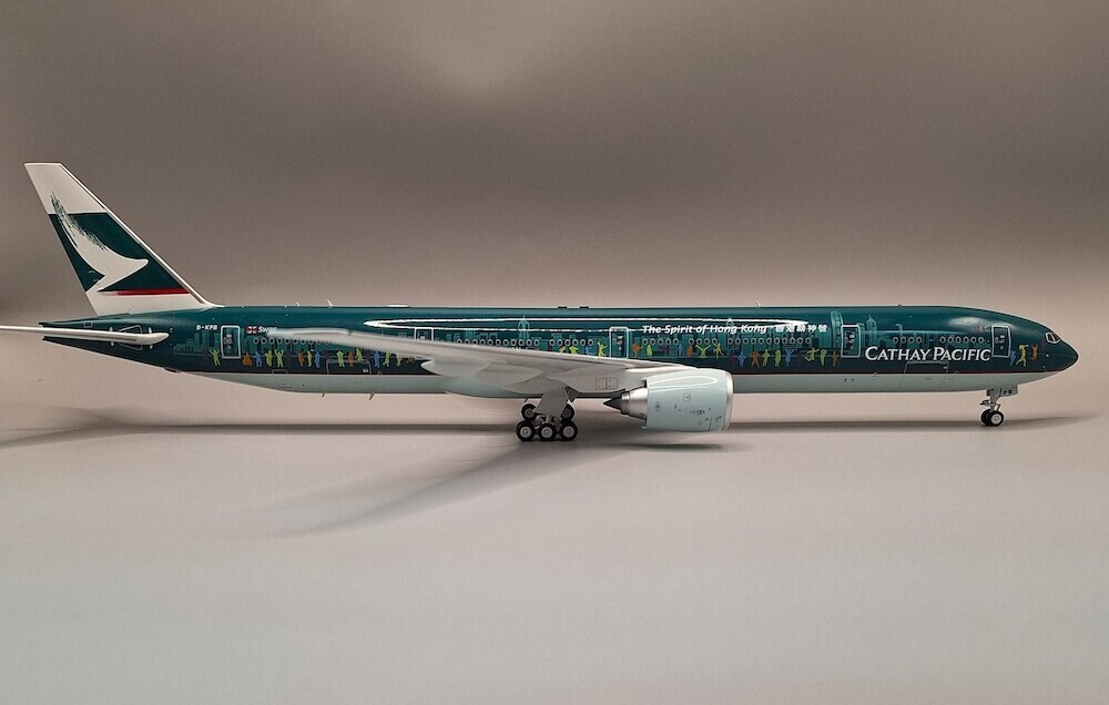 inflight 1/200 CATHAY PACIFIC　B777-300ER 1:200 JC Wings Cathay Pacific BOEING 777-300ER Flap Down