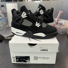 Jordan 4 White Thunder GS Size 4.5Y