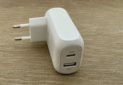 Belkin Boost Charge 42W Ladegerät mit zwei Anschlüssen mit PD+PPS