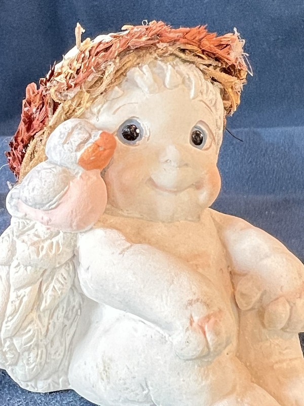 Dreamsicles DC056 "Birdie and Me" 1994 Signed Cherub Angel Ceramic Figurine Box