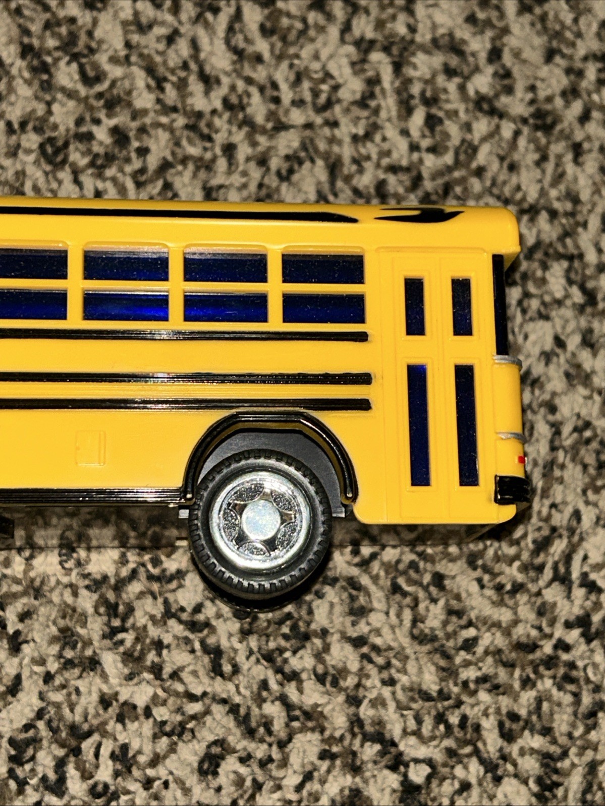 Yellow School Bus 330 Coin Bank Plastic, Blue Bird, 10-inch Vintage Has Plug
