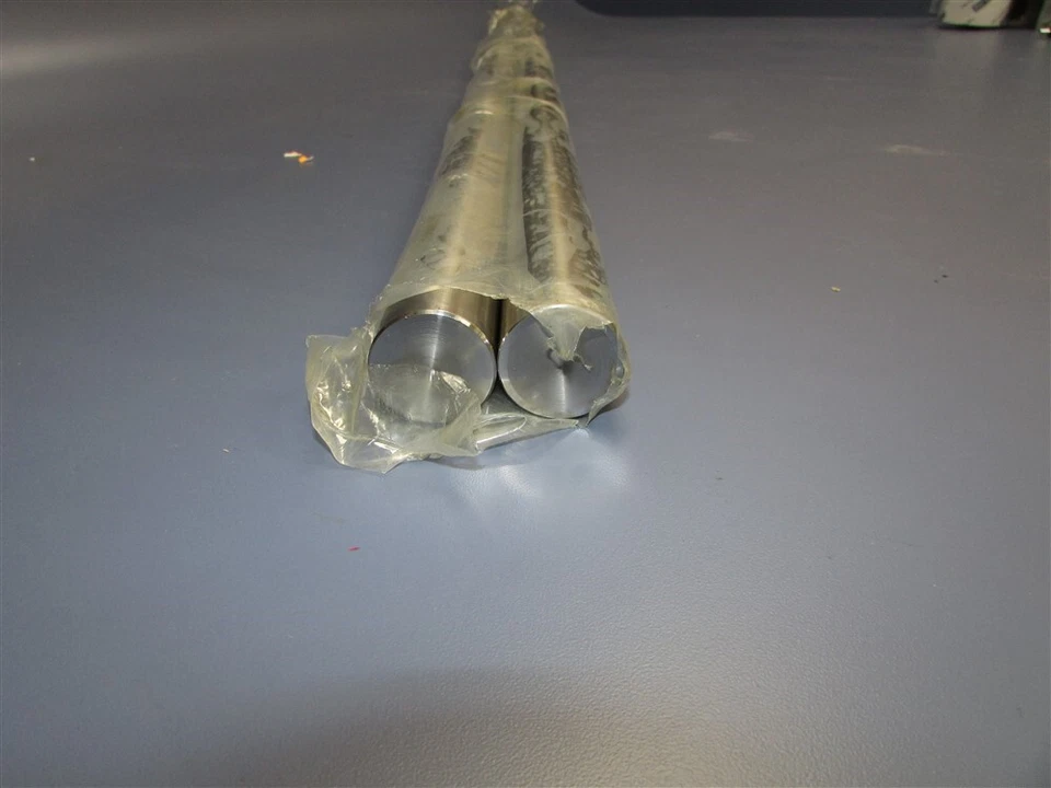 Nuevo juego de 2 ejes lineales de precisión Misumi U-SSFAN1.25-L39.59-F1-B0-T1-LK Foto 2 de 4